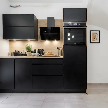 Hébergement de vacances Charmante Maison 6pax Proche Arc De Triomphe Paris