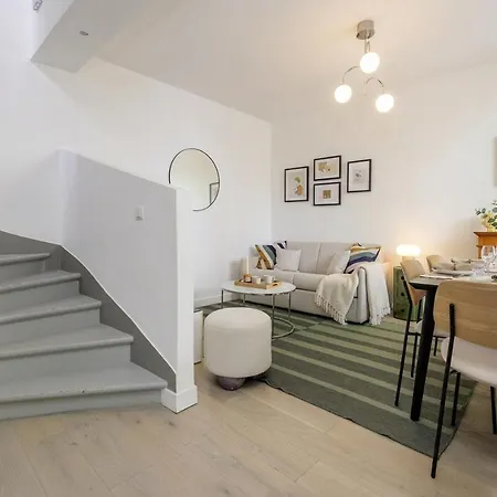 Furtivestay - Champs Elysees - Guersant *